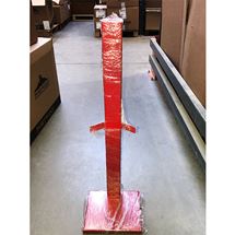 suporte-de-extintor-tipo-piramide-com-base